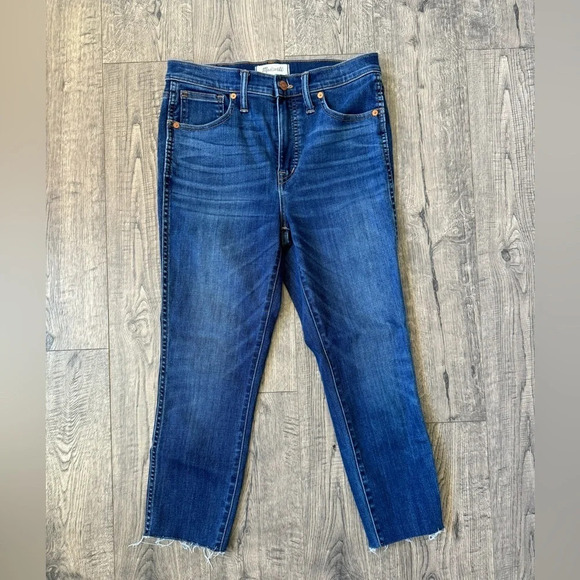 Madewell 10" High-Rise Skinny Jeans in Danny Wash: TENCEL™ Denim Edition - Picture 4 of 7